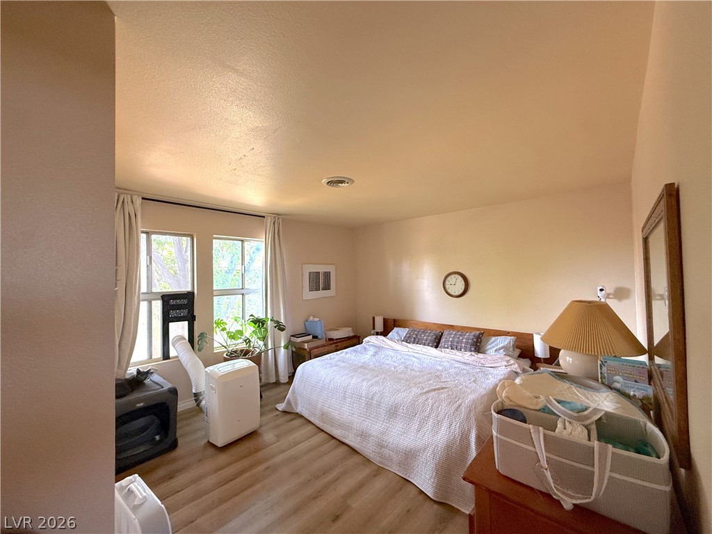 4029 Nightingale Court Property Photo 13