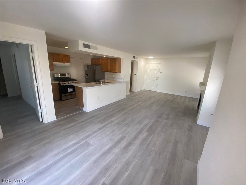 7570 West Flamingo Road 125 Property Photo 5