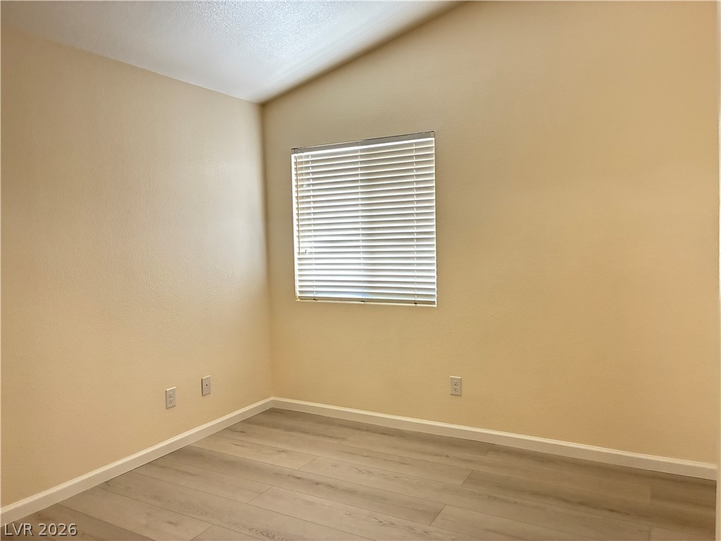688 Pansy Place Property Photo 10
