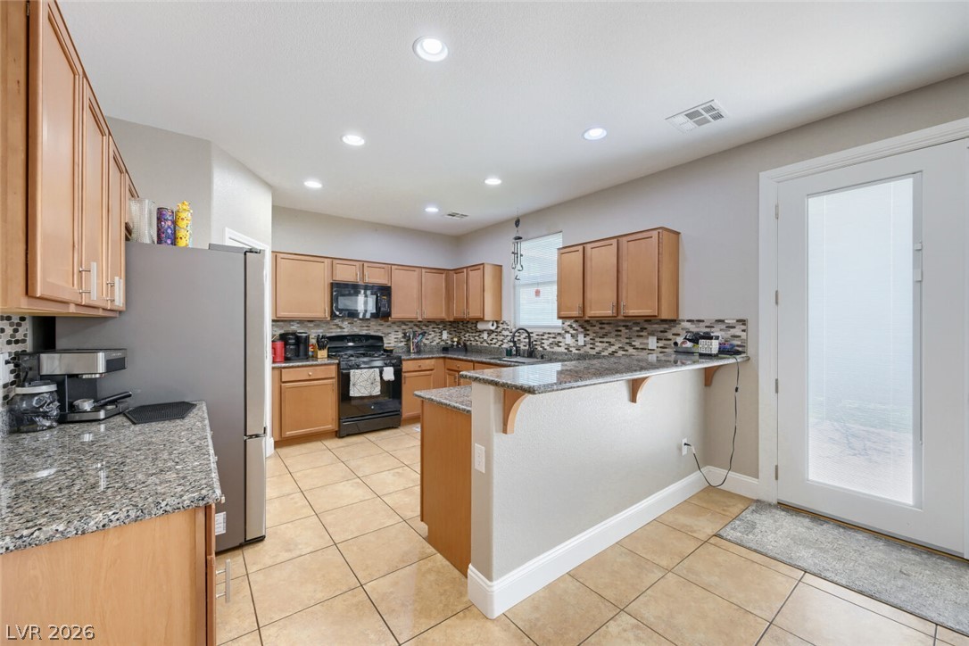 6841 Compass Cove Avenue Property Photo 38