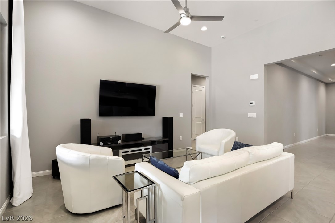10231 Tidal Force Street Property Photo 15