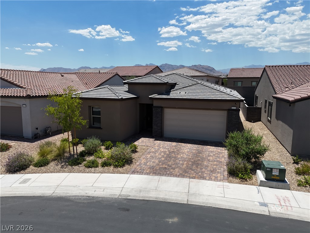 10231 Tidal Force Street Property Photo 32