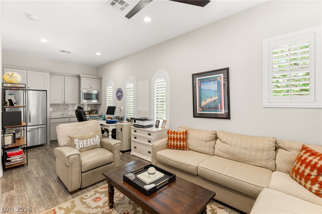 480 Bosco Di Fiore Street Property Photo 45