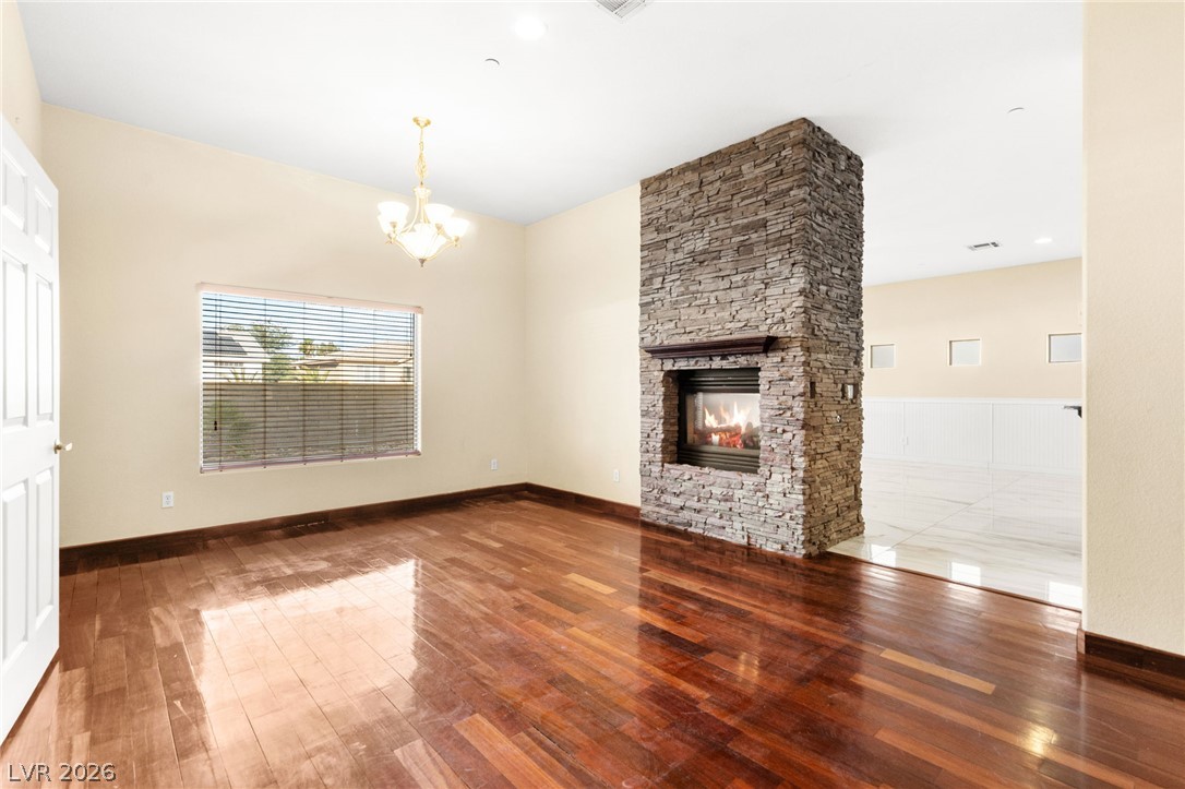 5584 Hawley Court Property Photo 11