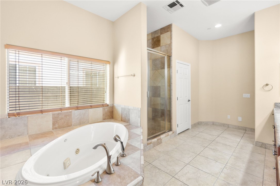 5584 Hawley Court Property Photo 25