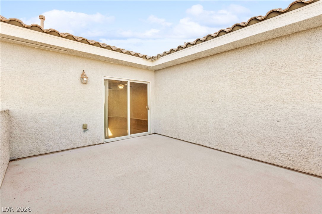 5584 Hawley Court Property Photo 44