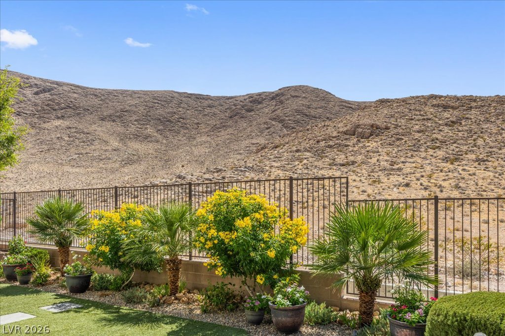 12723 Coastline Shadow Street Property Photo 55
