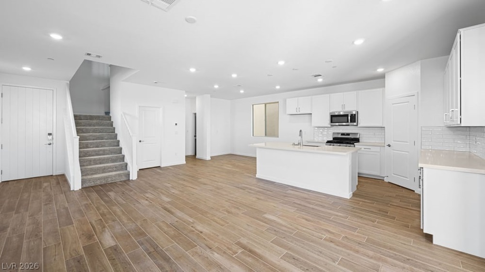653 Semitone Lane Property Photo 6