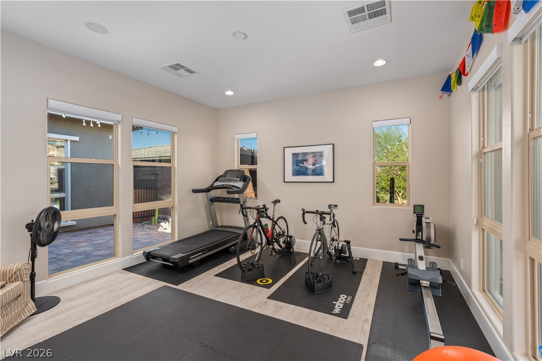 9940 Terrastone Drive Property Photo 17