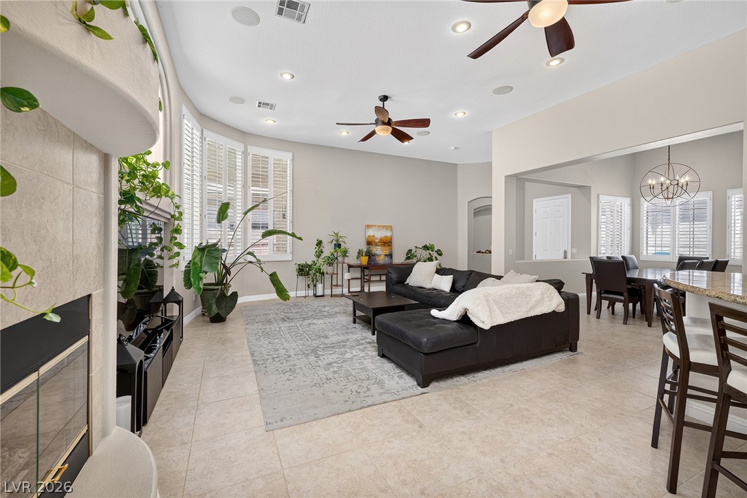 1339 Calle Calma Property Photo 2