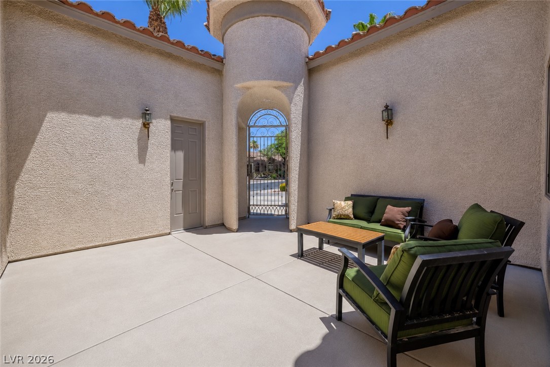 1339 Calle Calma Property Photo 6