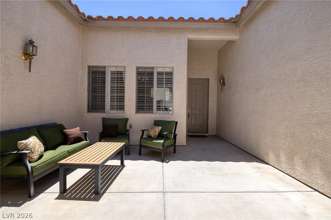 1339 Calle Calma Property Photo 7