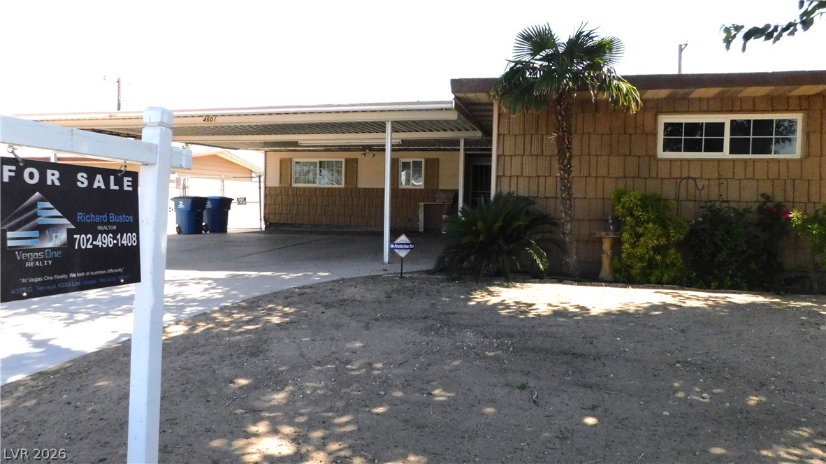 4601 Providence Lane Property Photo 2