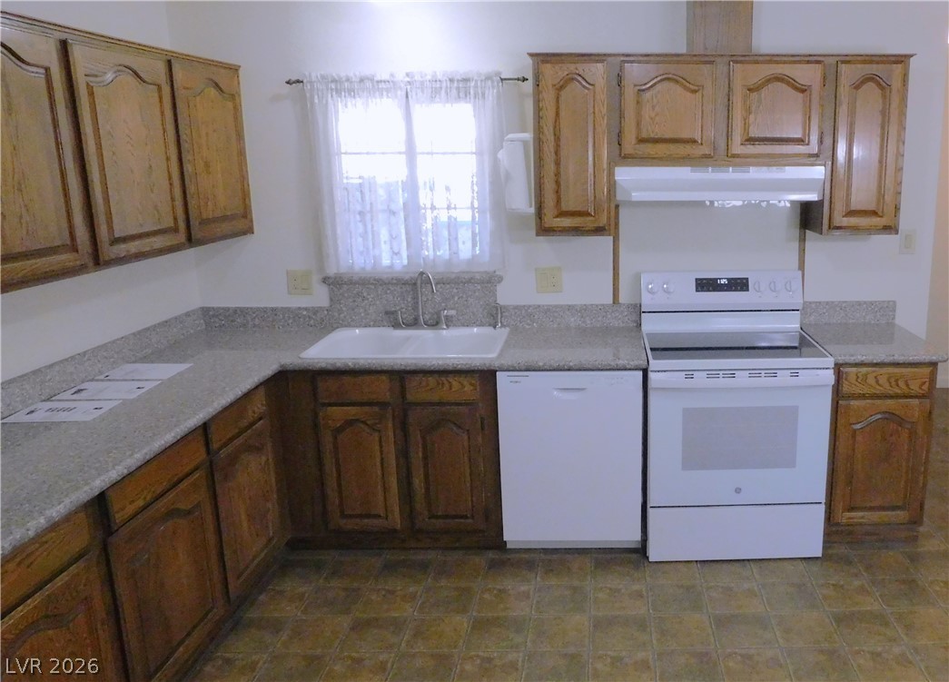 4601 Providence Lane Property Photo 5