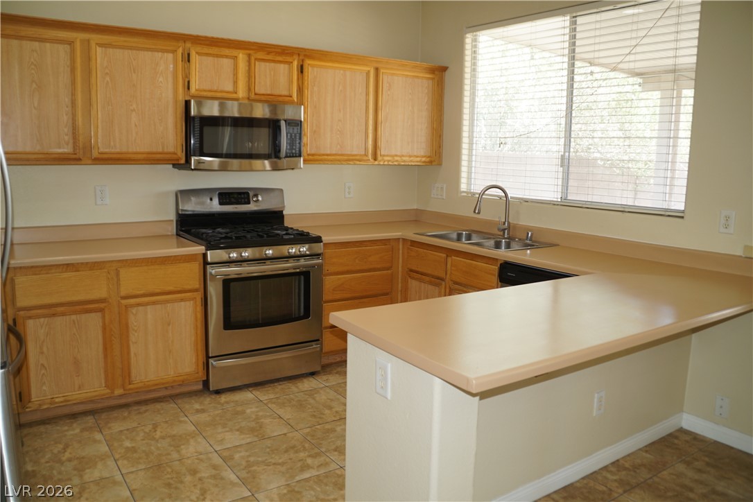 7216 Ophelia Court Property Photo 10