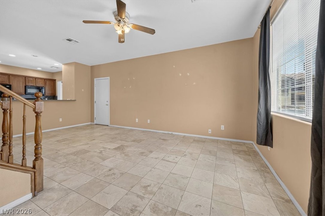 7949 Violet Dawn Street Property Photo 5