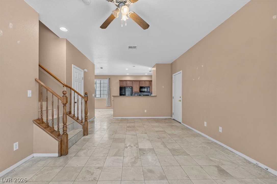 7949 Violet Dawn Street Property Photo 8