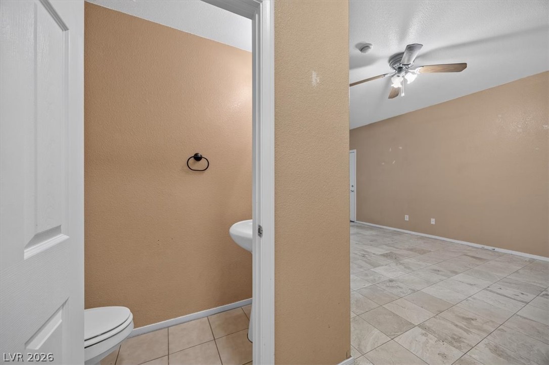 7949 Violet Dawn Street Property Photo 10