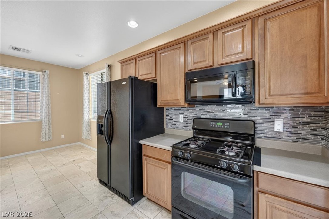 7949 Violet Dawn Street Property Photo 15