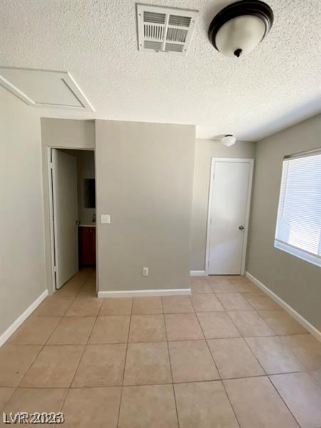2536 Carroll Street Property Photo 6