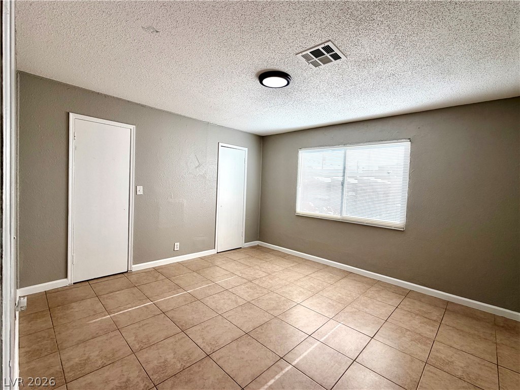 2536 Carroll Street Property Photo 17