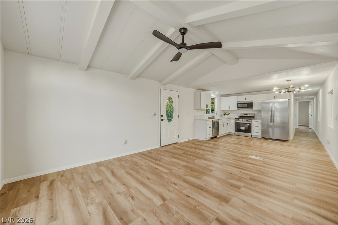 71 Vegas Valley Drive Property Photo 11