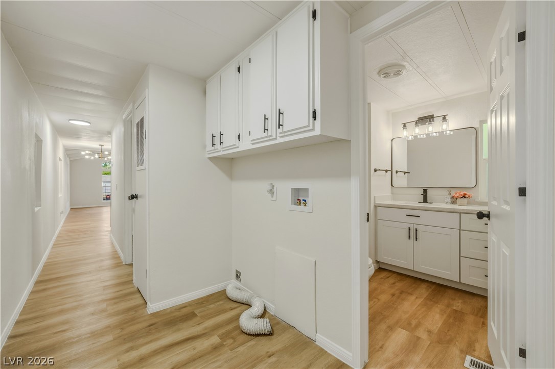 71 Vegas Valley Drive Property Photo 13