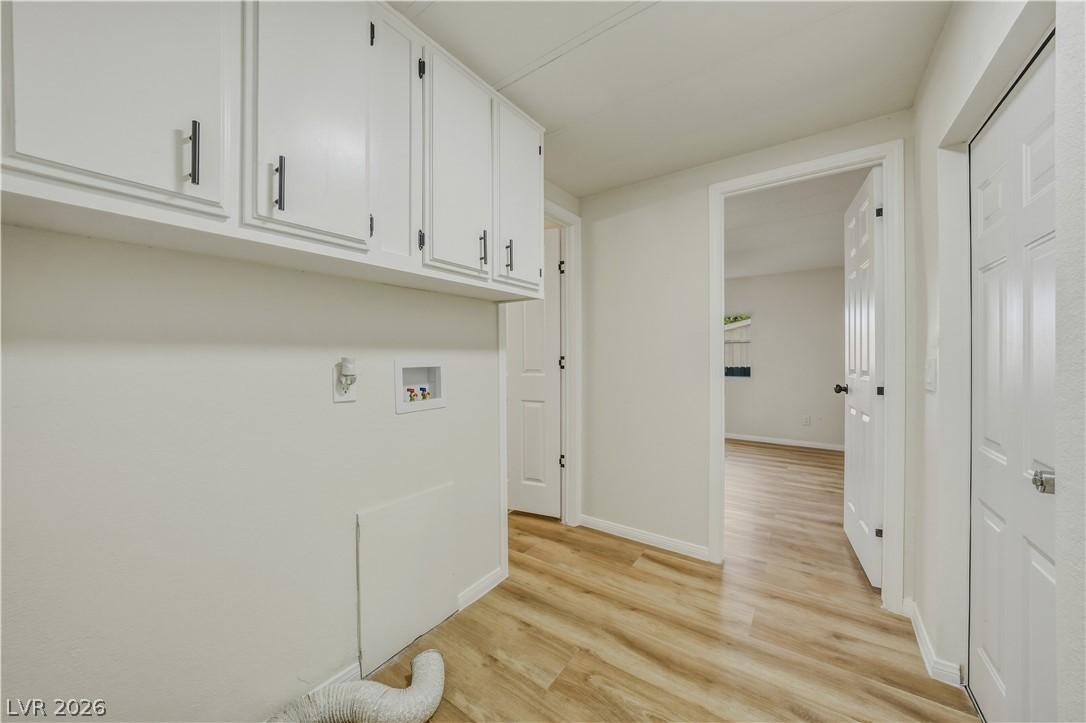 71 Vegas Valley Drive Property Photo 14