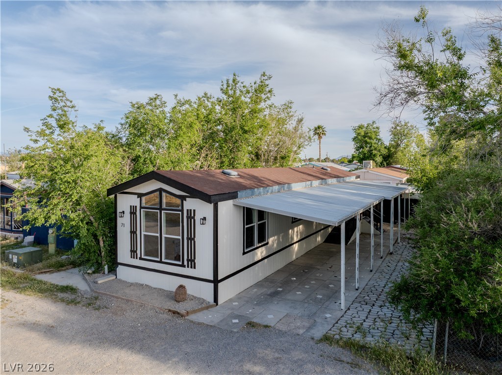 71 Vegas Valley Drive Property Photo 21