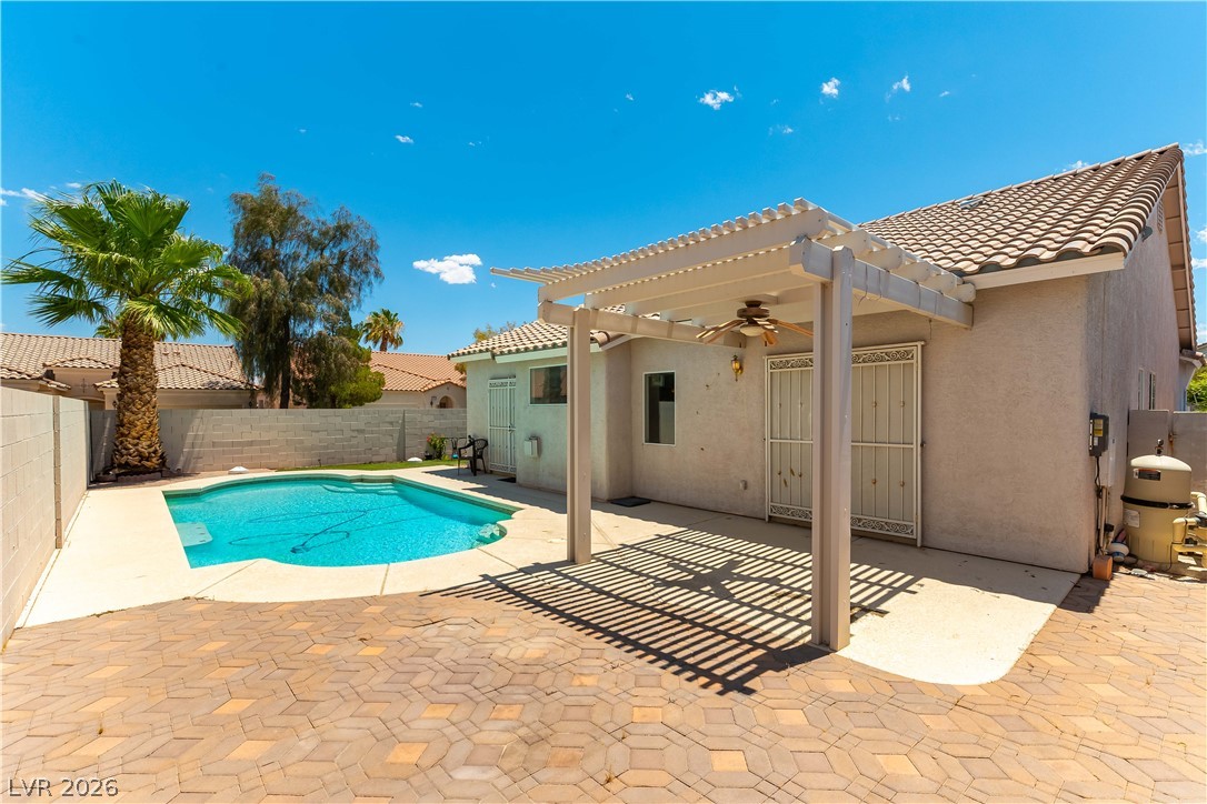 4432 Lobero Avenue Property Photo 14