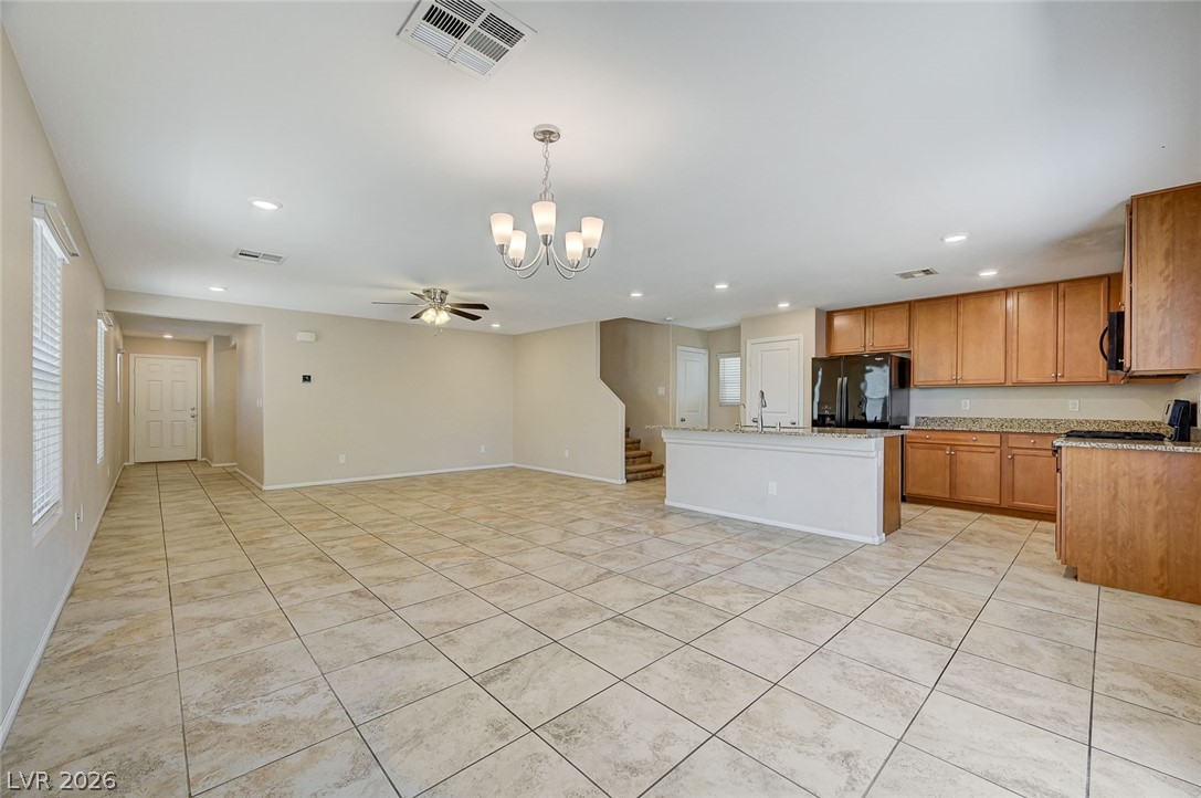 9228 Harbin Avenue Property Photo 5