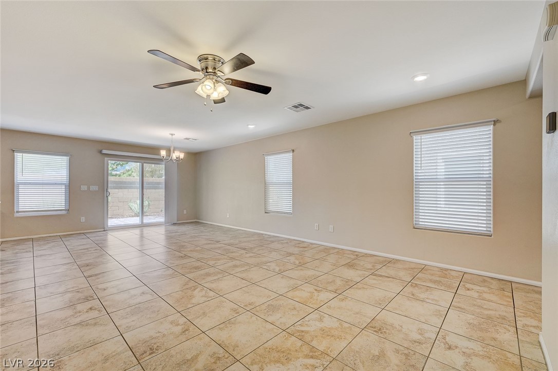 9228 Harbin Avenue Property Photo 6