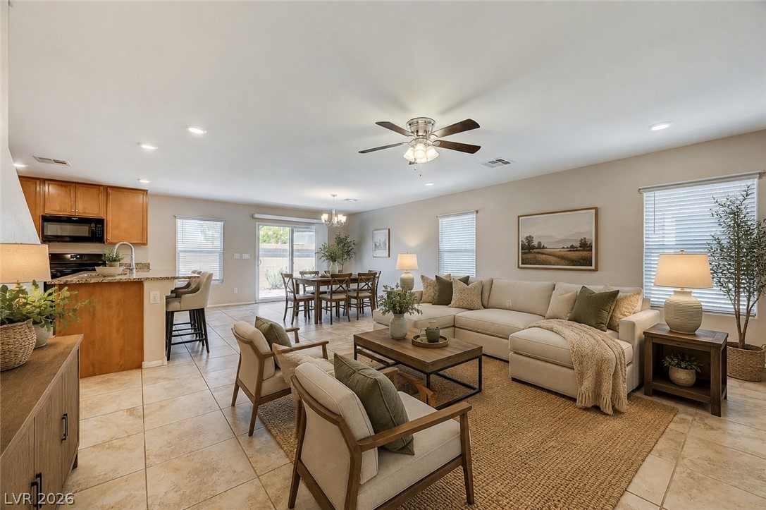 9228 Harbin Avenue Property Photo 8