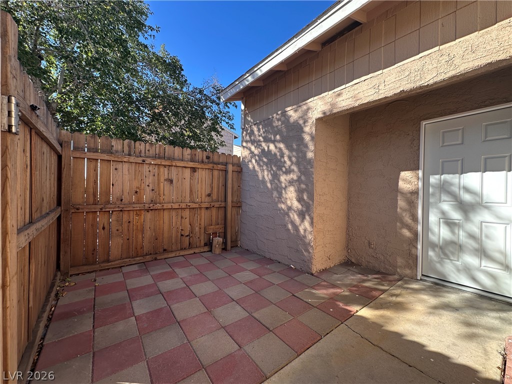 5117 Greene Lane D Property Photo 1