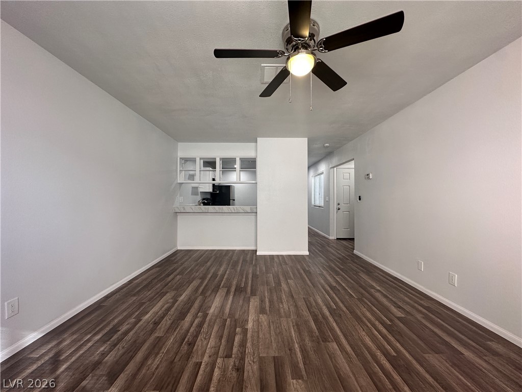 5117 Greene Lane D Property Photo 5