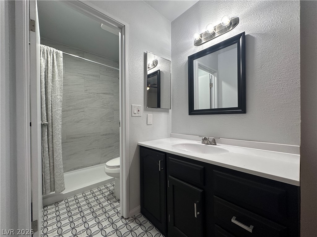 5117 Greene Lane D Property Photo 6