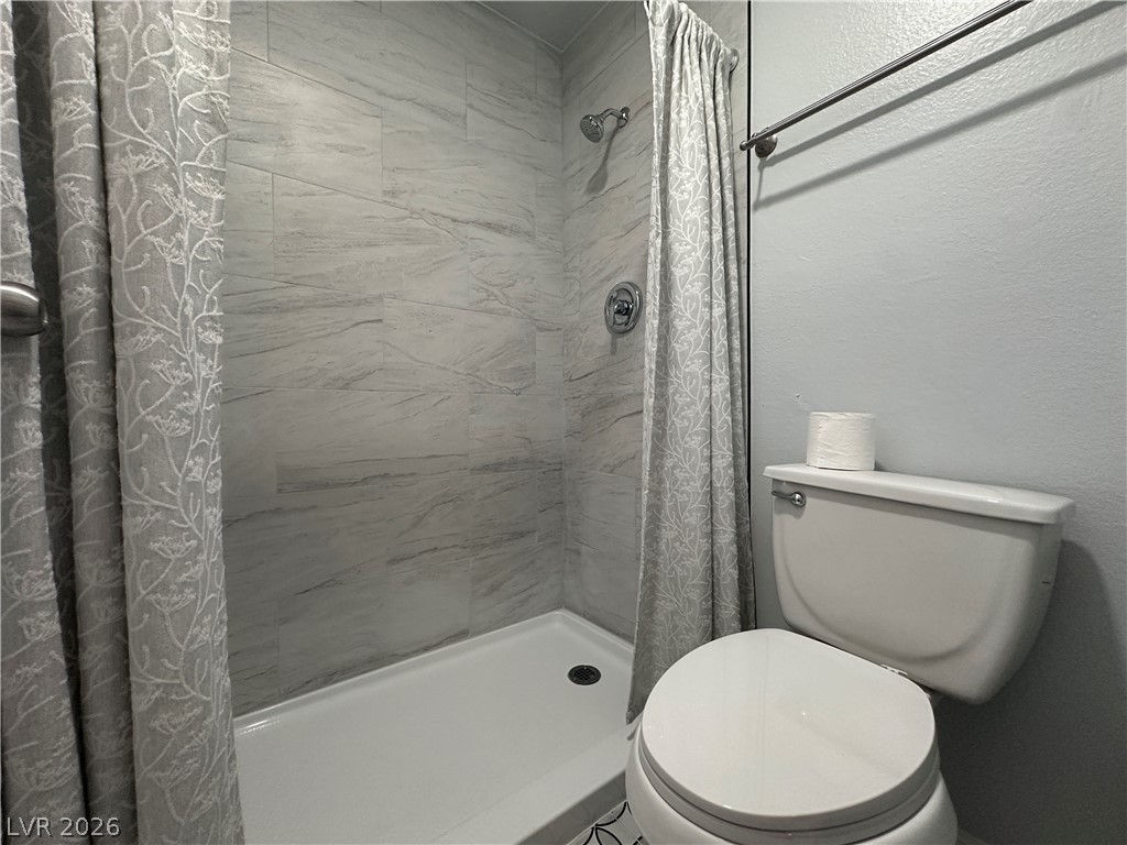 5117 Greene Lane D Property Photo 7