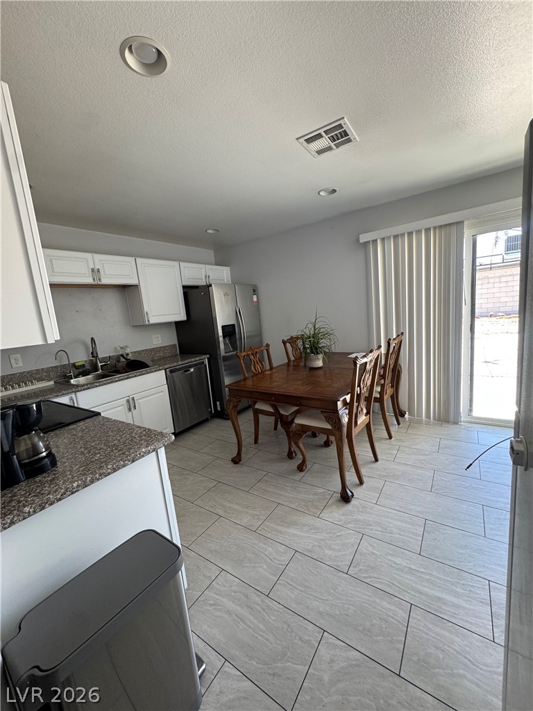 6205 Rassler Avenue Property Photo 2