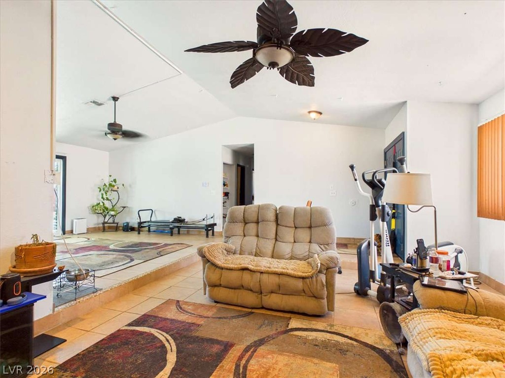 101 Comstock Street Property Photo 11