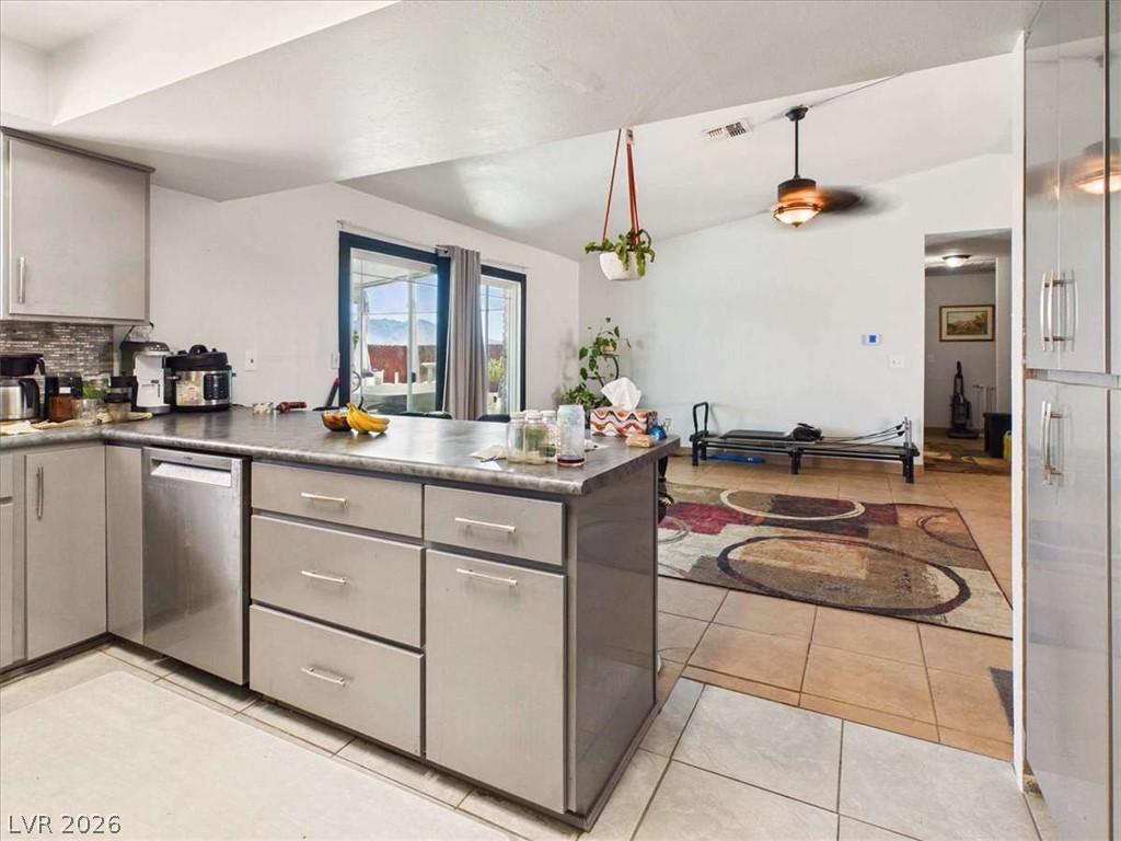 101 Comstock Street Property Photo 17