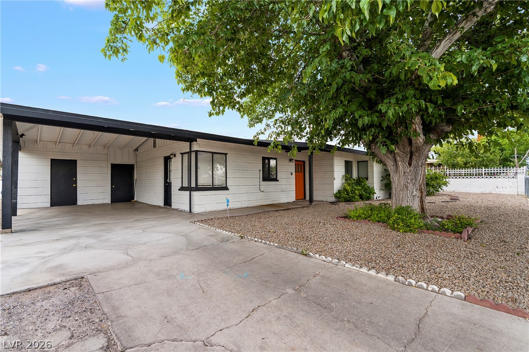 1504 Crestwood Avenue Property Photo 1