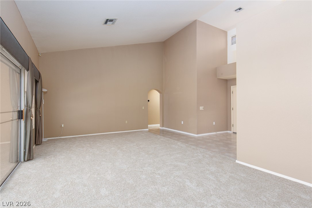 8604 Linderwood Drive Property Photo 8