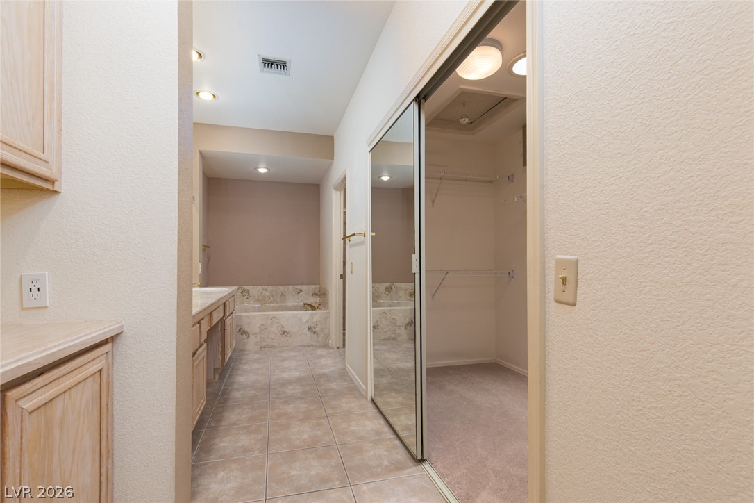 8604 Linderwood Drive Property Photo 28