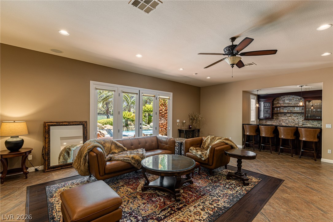 11786 Alness Lane Property Photo 12