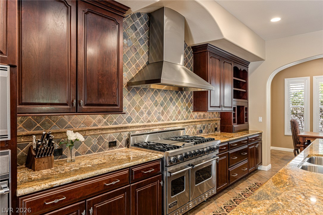 11786 Alness Lane Property Photo 13