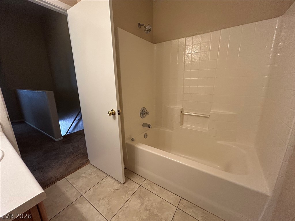 1611 Lefty Garcia Way Property Photo 23