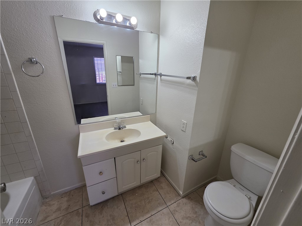 4300 Lamont Street 232 Property Photo 28