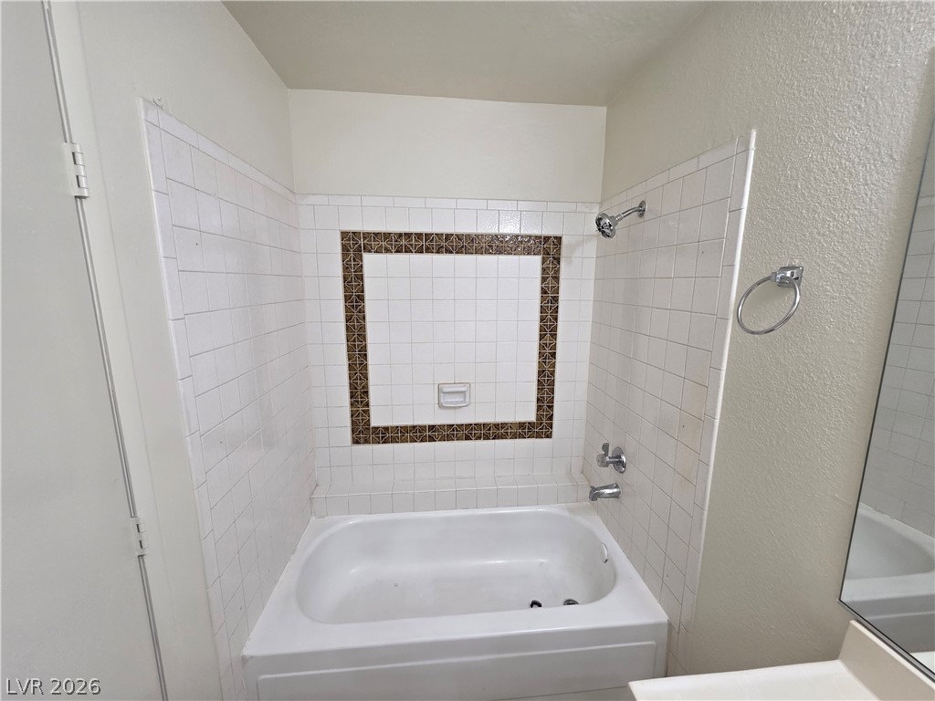 4300 Lamont Street 232 Property Photo 29