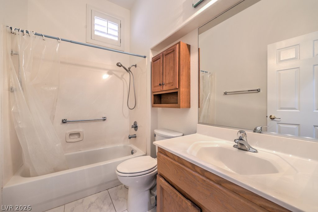 10701 Sky Meadows Avenue Property Photo 28
