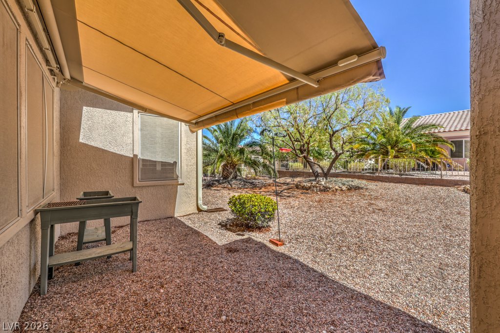 10701 Sky Meadows Avenue Property Photo 30